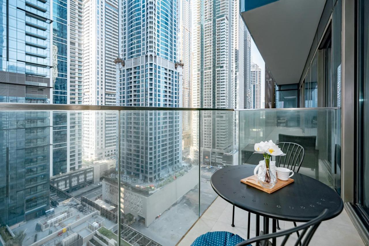 Higuests - Unique Studio With Stunning Panoramic Marina Views Дубай Екстер'єр фото